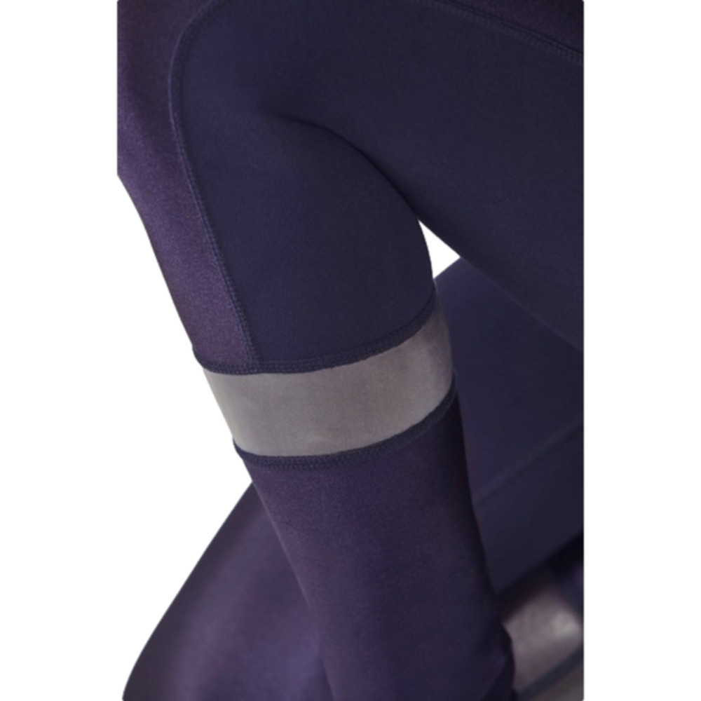 Fabletics Agnes Legging - image 3